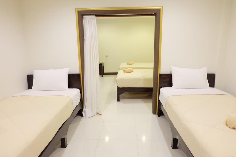 Bedroom 3, Boonme Heritage Hotel, Muang Phitsanulok