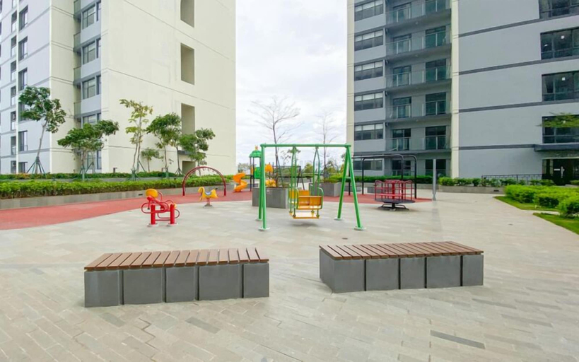 Children's play area - outdoor 3, Serene Stay 2Br At Daan Mogot City Apartment, West Jakarta