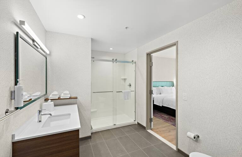 Bathroom 4, Home2 Suites By Hilton Riverside Downtown, Riverside