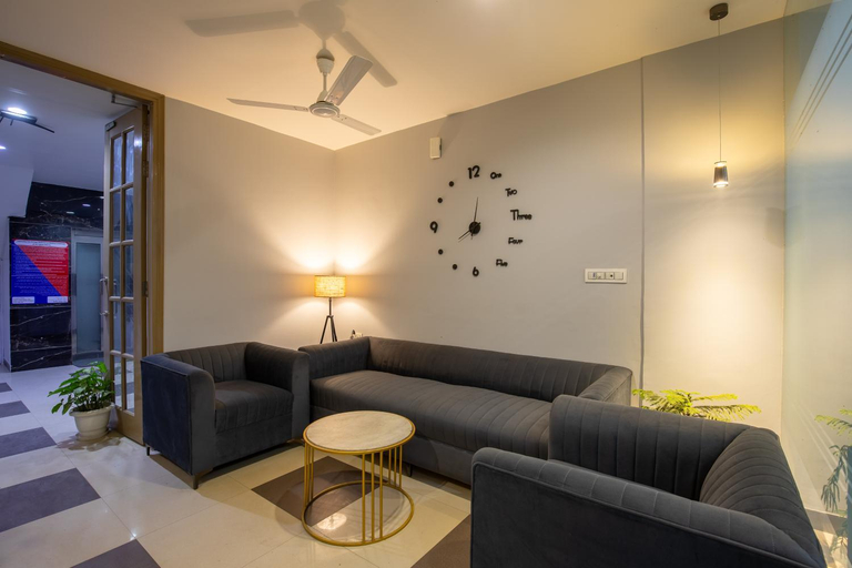 Public Area 3, Serviced Apartment near Medanta by BedChambers, Gurgaon