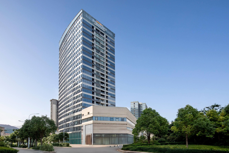 Exterior 2, Baymont By Wyndham Kunming Wuhua, Kunming