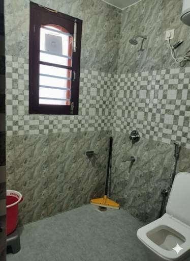 Bathroom 3, Spring Inn Bir-Billing, Kangra