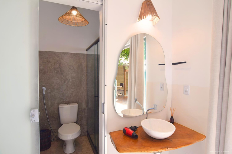 Bathroom, Quadradinho de Trancoso, Porto Seguro