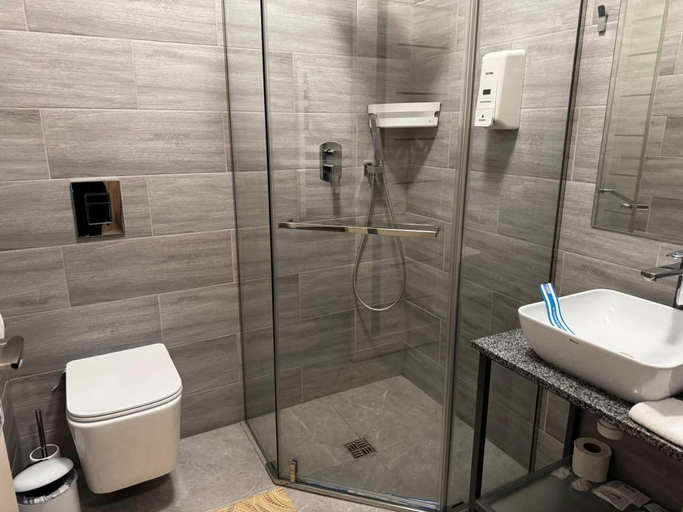 Bathroom, IVORY resort and spa, Vynohradivs'kyi