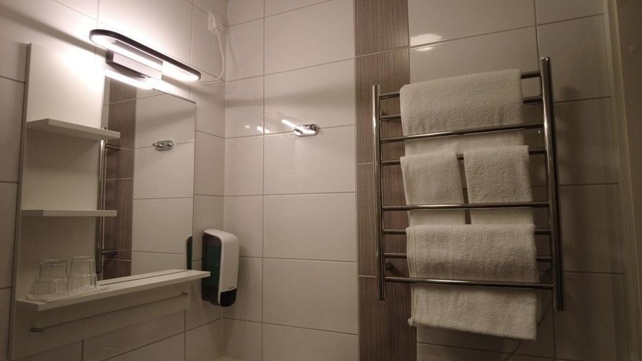 Bathroom 3, Lapin Satu, Lapland