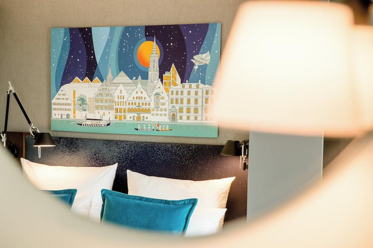 Bedroom 3, Motel One Ulm, Ulm