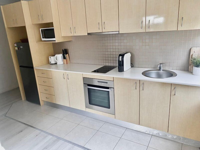 Private kitchen 2, A 149 OSHR, Sydney