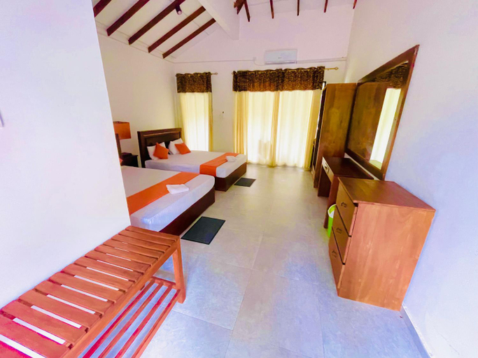 Bedroom 2, Citrine Belihuloya, Imbulpe