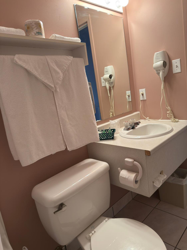 Bathroom 3, Hôtel saint-côme, Matawinie