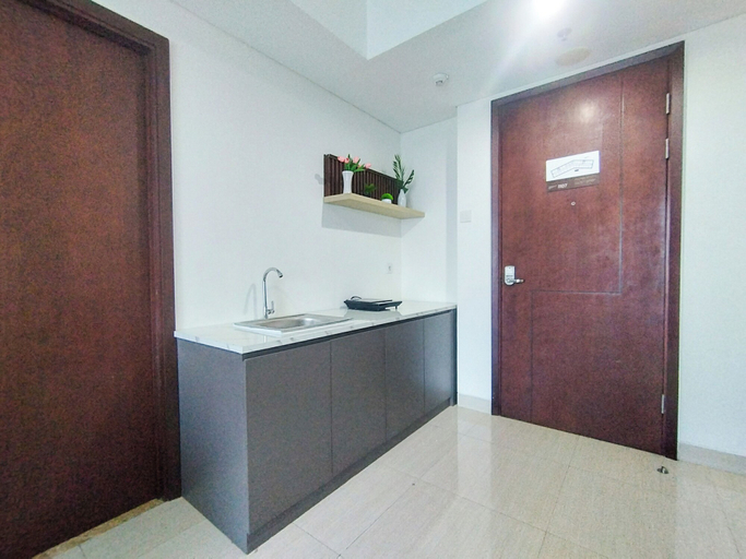 Private kitchen 4, Simple 1Br Near Mall At Grand Sungkono Lagoon Apartment, Surabaya