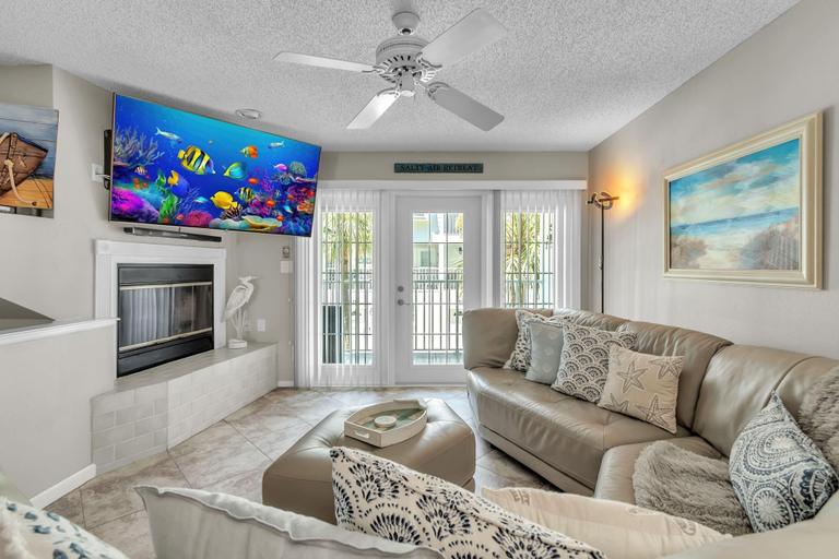 Living area 2, Sunset Reef 112, Pinellas
