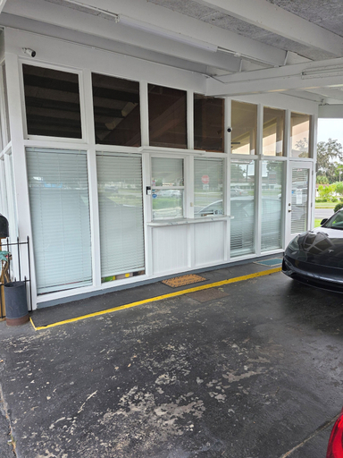 Exterior, Royal inn motel, Marion