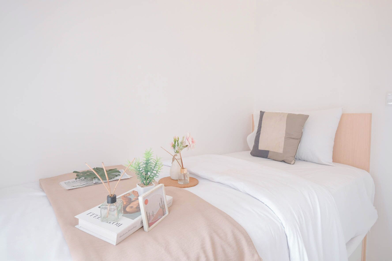 Room 2, Cozy And Spacious 2Br Apartment Tokyo Riverside Pik 2, Tangerang