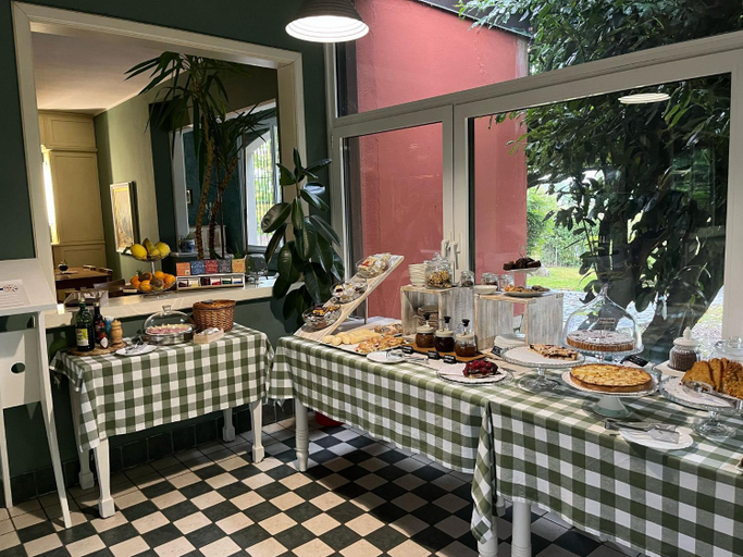Food & Drinks 5, Hotel De La Ville, Pavia