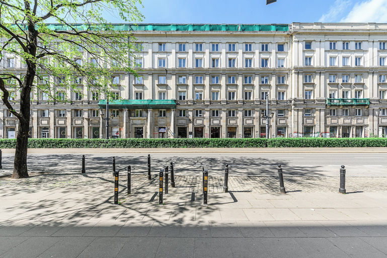 Front of property, P&O Apartments Marszałkowska 4, Warsaw