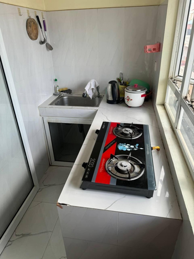 Others 5, Lavendrata III, Phnom Penh