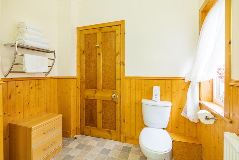 4, Strathview Lodge, Highland