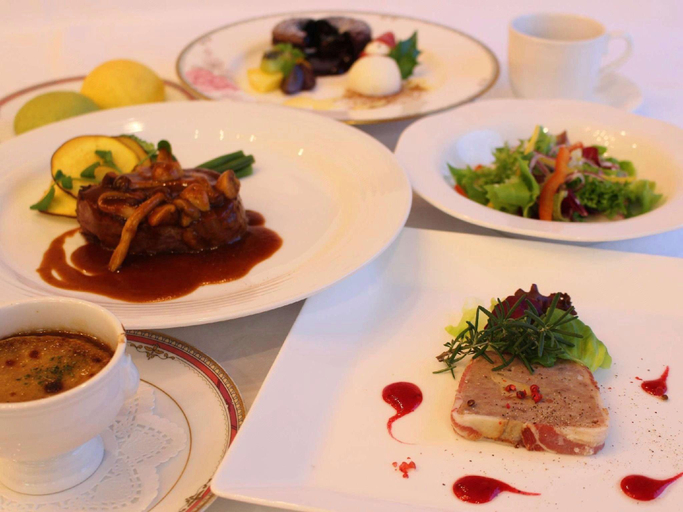 Food & Drinks 5, Hotel Ruburum Ohzan, Nagoya