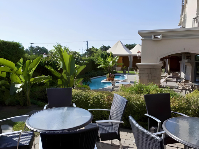 Food & Drinks 4, Le St-Martin Hotel & Suites, Laval