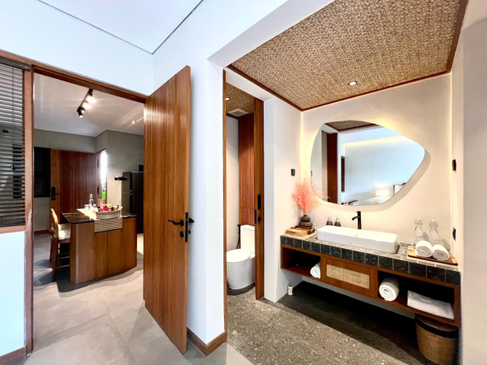 Bathroom 4, Canggu Bagus Suites, Badung