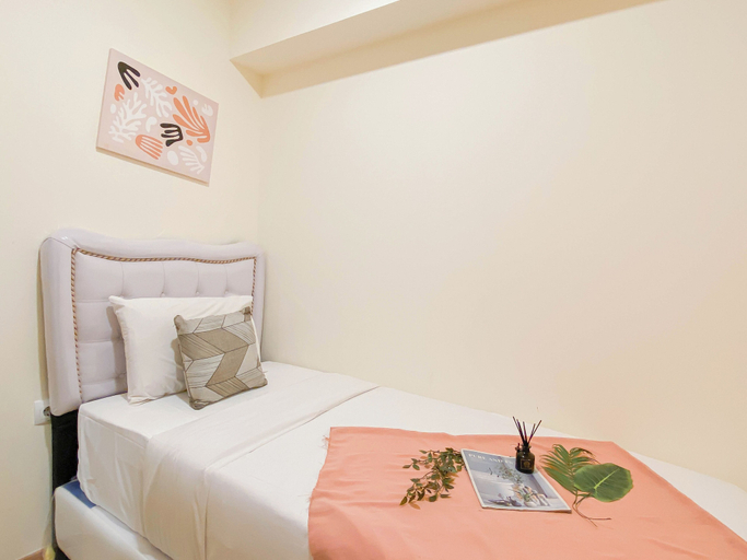 Room 3, Modern Touch 2Br Apartment At Meikarta, Cikarang
