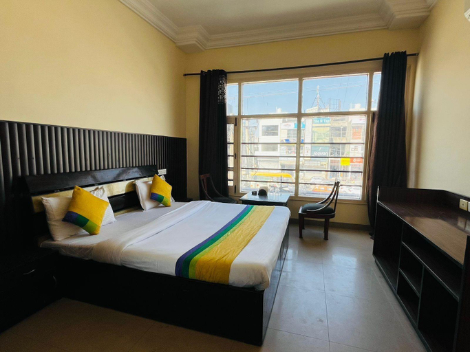 Bedroom, Hotel Kingstone Zirakpur, Sahibzada Ajit Singh Nagar
