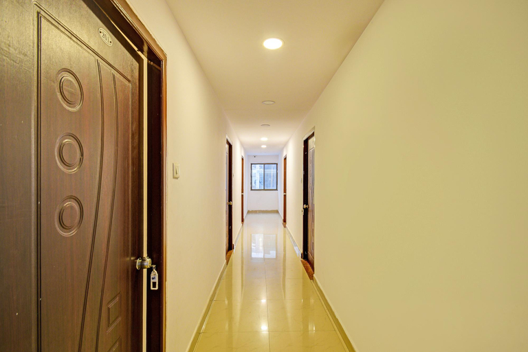 Lobby 3, FabHotel VSR International, Ranga Reddy