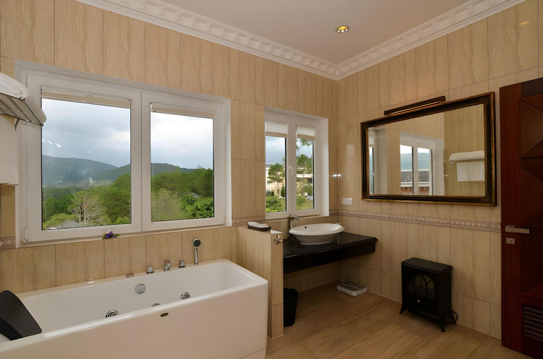 3, Dalat Edensee Lake Resort & Spa, Đà Lạt