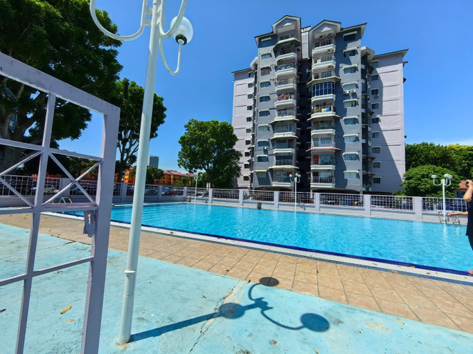 Sport & Beauty 2, Coastside Homestay. Feel home while you're away. , Pulau Penang