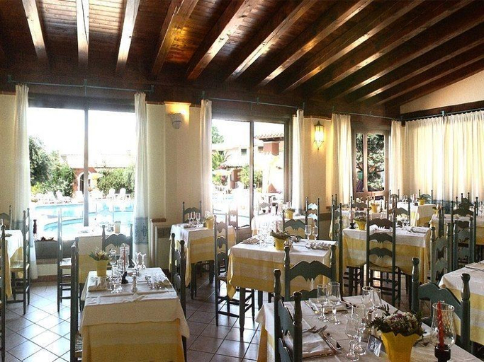 Food & Drinks 5, Villaggio Alba Dorata, Nuoro