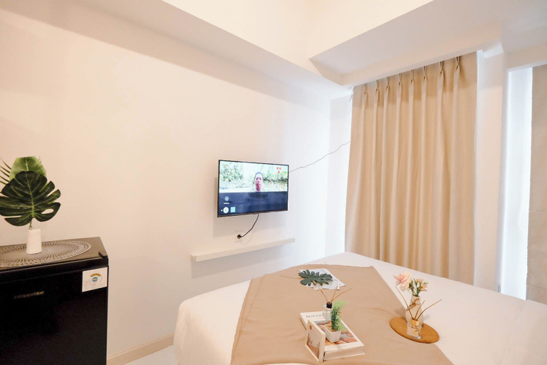 Room 5, Basic Look Studio (No Kitchen) Apartment Tokyo Riverside Pik 2, Tangerang