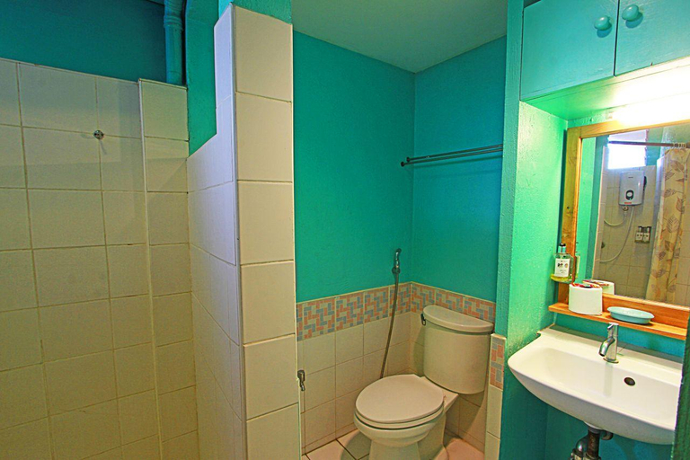 Bathroom 3, Florentina Homes, Dumaguete City