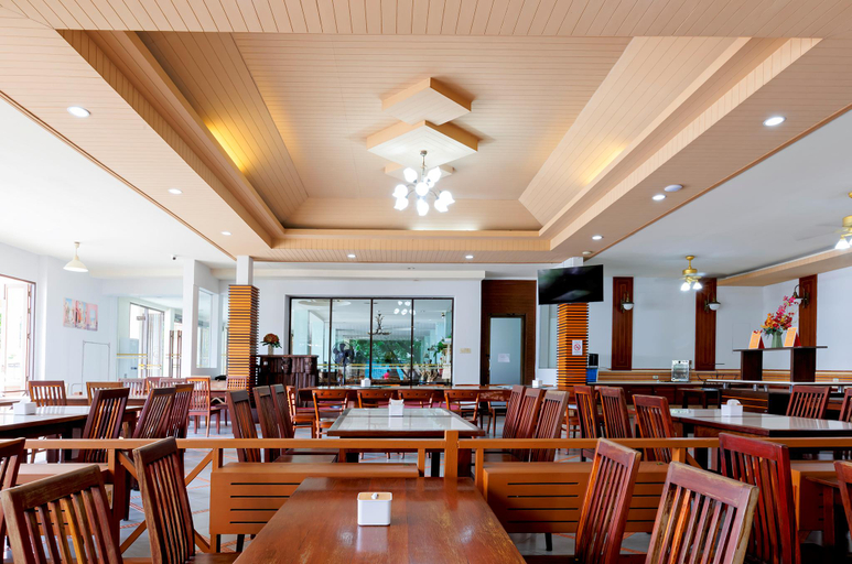 Food & Drinks 5, Central Place Hotel, Muang Samut Sakhon
