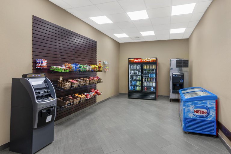 Food & Drinks 5, Best Western Plus Williston Hotel & Suites, Williams