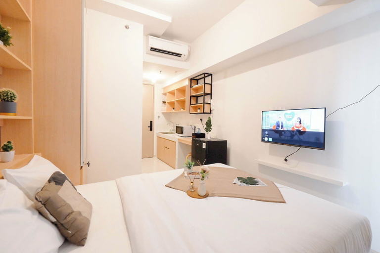 Room 2, Basic Look Studio (No Kitchen) Apartment Tokyo Riverside Pik 2, Tangerang
