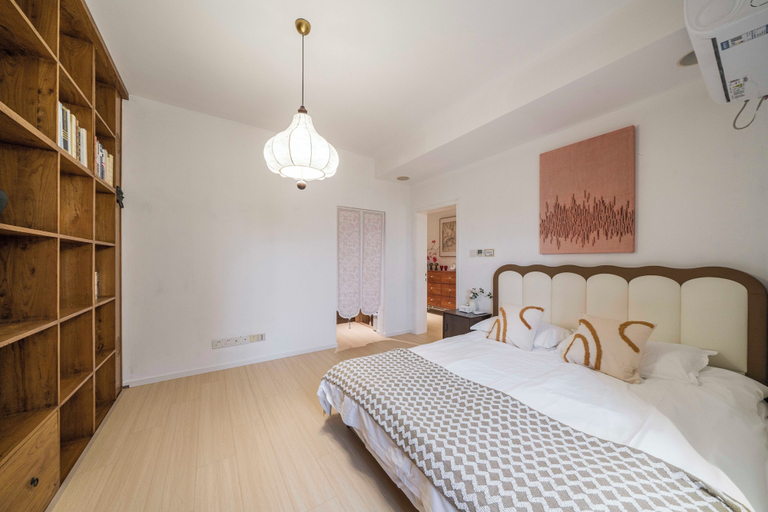 Room 3, Book and Bed - North Bund, Shanghai