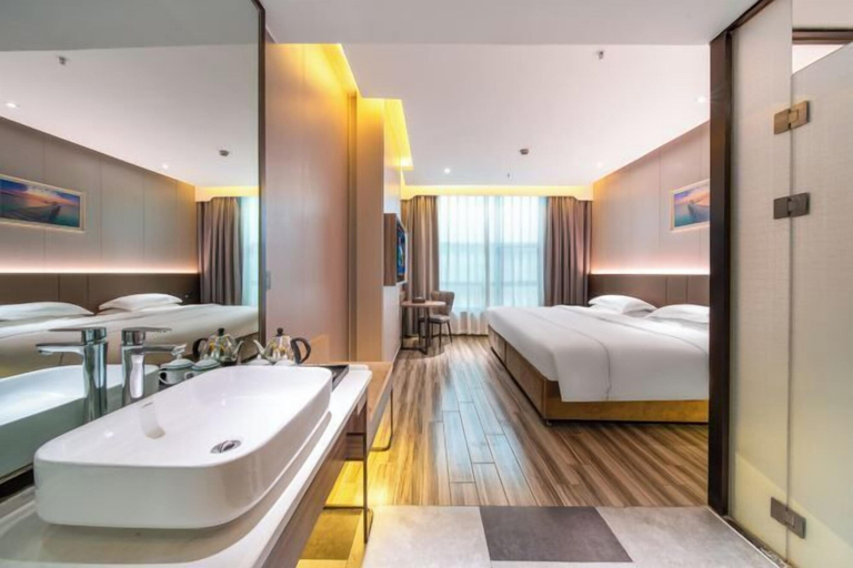 Others 5, Gold Medal Hotel, Baise