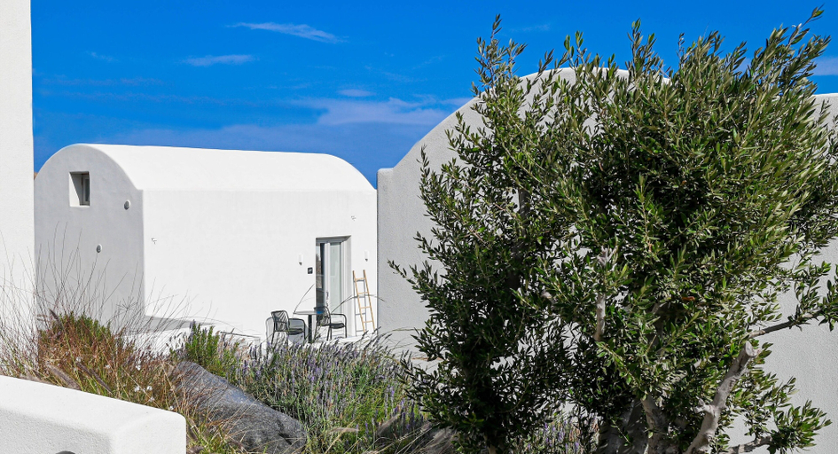 Exterior & Views, MAEVA Santorini Suites, South Aegean