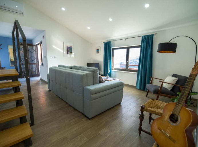 Living room 5, Istra Green Soul Apartment, Motovun