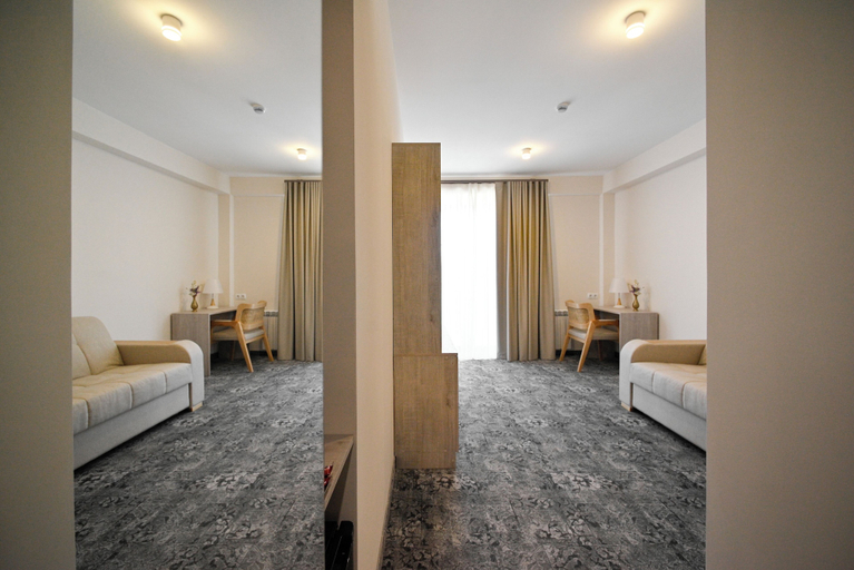 Bedroom 4, Stonehenge Hotel & Restaurant