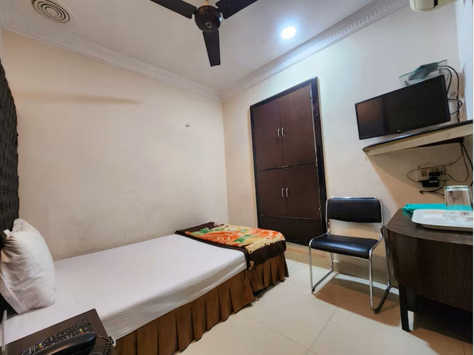 Room 4, Hotel Al-Sana, Kolkata
