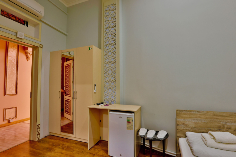 Room 4, EuroAsia, Buxoro