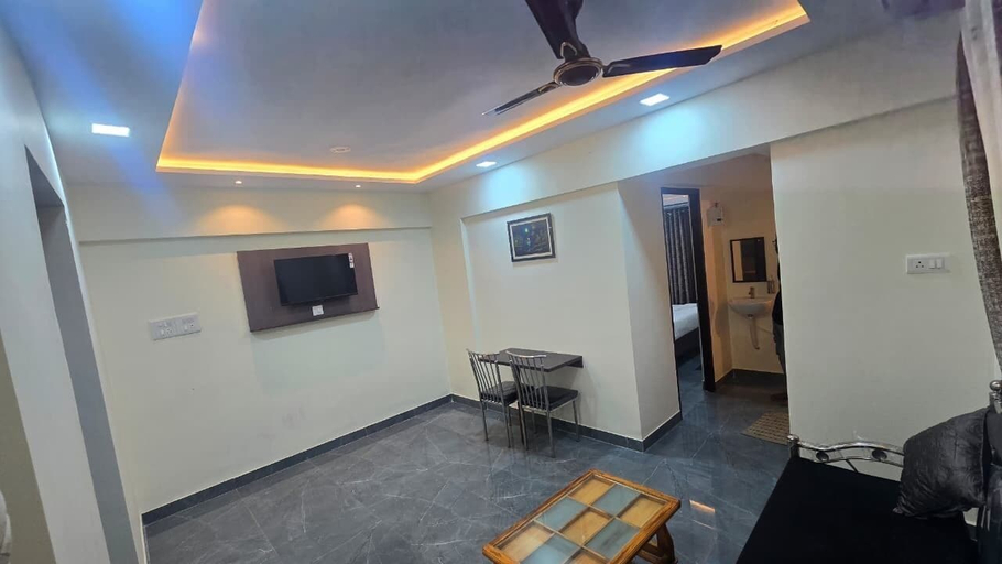 Living area, Hotel Shree Siddhivinayak, Thane