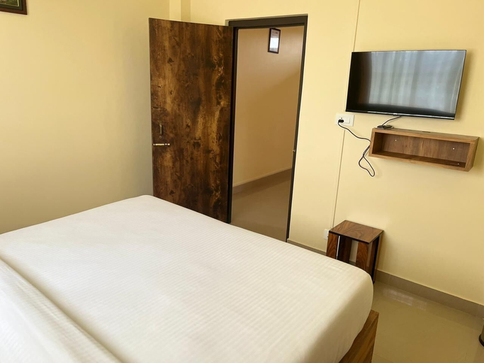 Room 4, Grace Guest House, East Khasi Hills