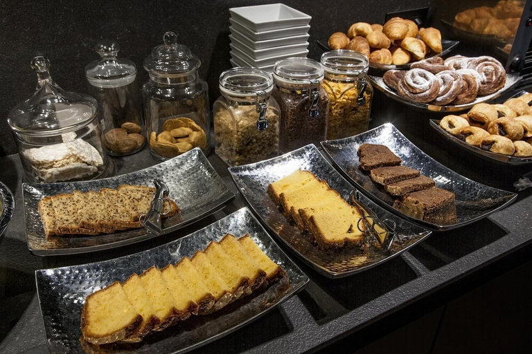Food & Drinks 5, Vigo Center Rooms, Pontevedra