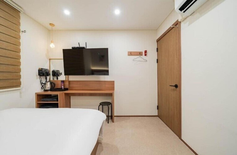 Bedroom 5, Hotel Oneul, Gyeyang