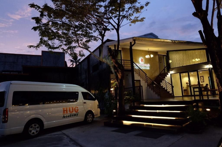Exterior & Views 1, Chiang Mai Midpoint Activitiy Hostel, Muang Chiang Mai