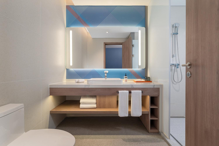 Bathroom 3, Holiday Inn Express CHONGQING LIANGJIANG YUFU by IHG, Chongqing