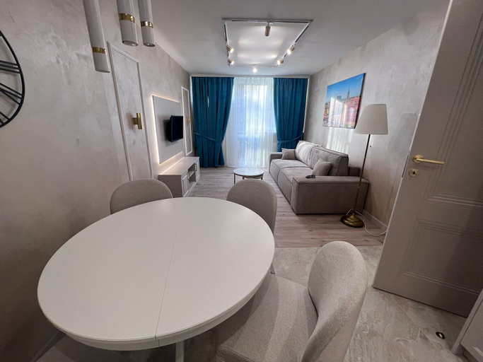 Room 4, Apartment P&O- Grzybowska 5, Warsaw