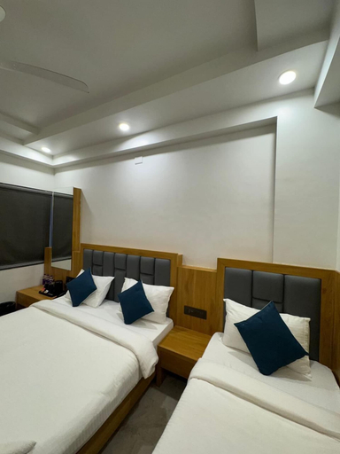 Room 4, Hotel The Premier Dwarka, Devbhumi Dwarka
